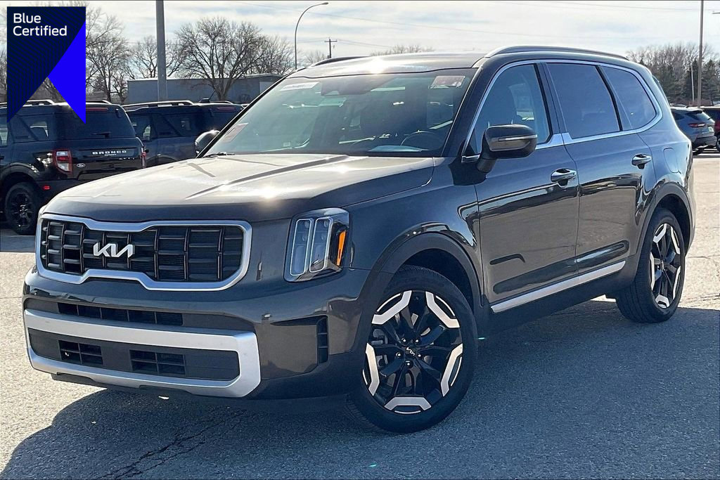 Used 2025 Kia Telluride S