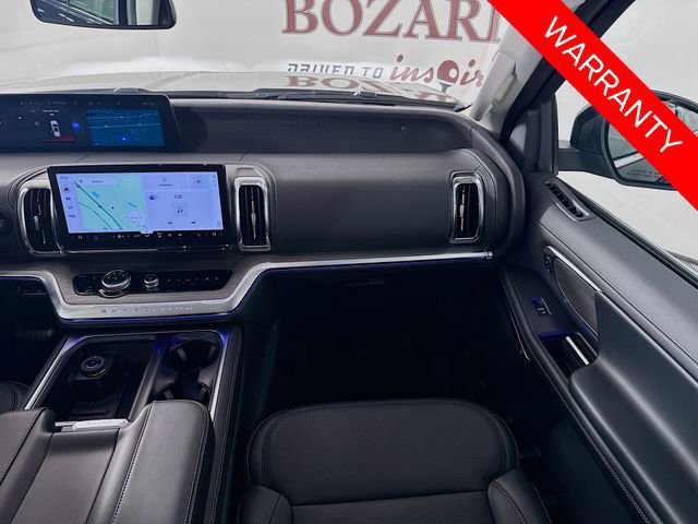 Certified 2025 Ford Expedition Max Platinum image 25