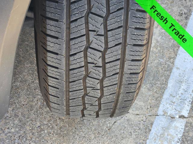 Used 2023 GMC Canyon AT4 image 10