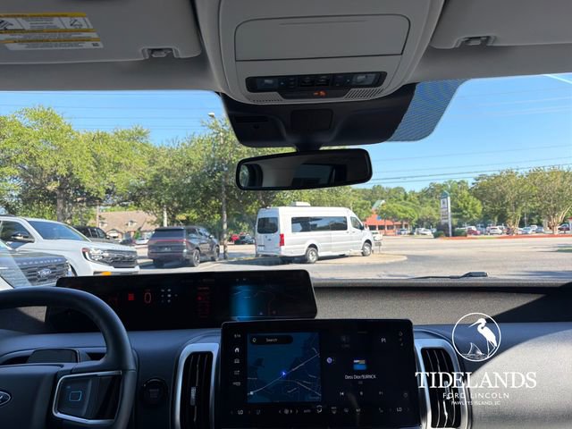 Certified 2025 Ford Expedition Active RWD image 23