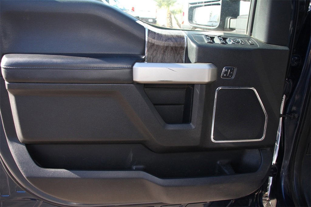 Certified 2017 Ford F250 Lariat w/ Chrome Package image 23