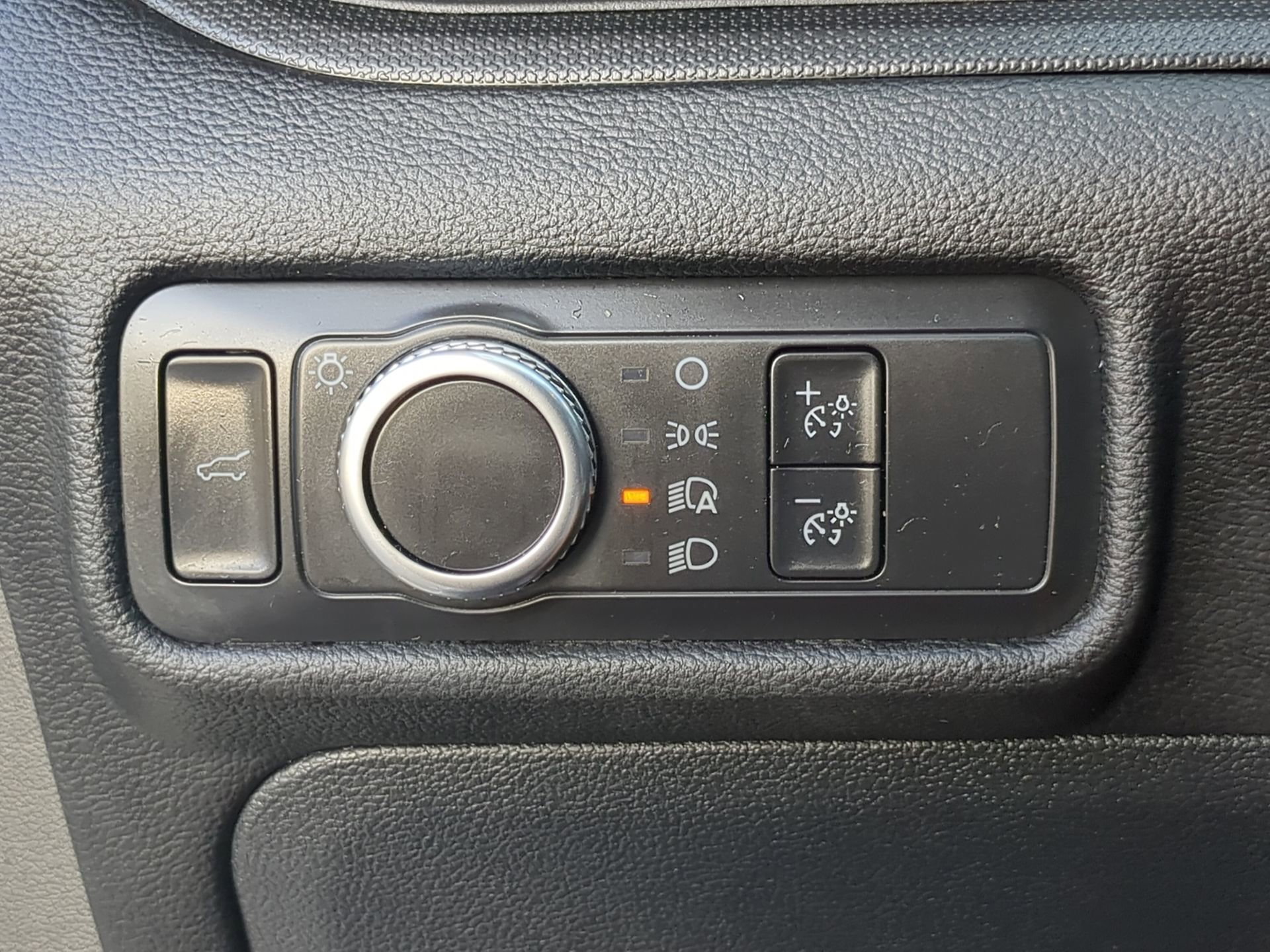 Certified 2021 Ford Explorer 2WD image 62