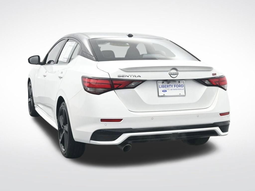Used 2025 Nissan Sentra SR FWD image 9