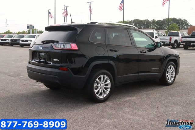 Used 2020 Jeep Cherokee Latitude image 3