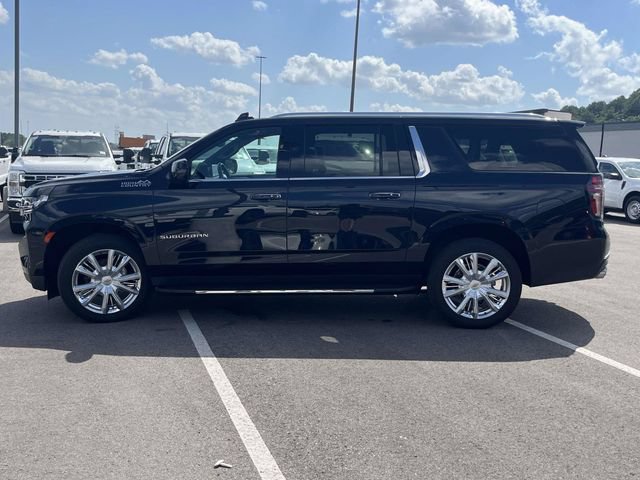 Used 2023 Chevrolet Suburban High Country AWD/4WD image 7