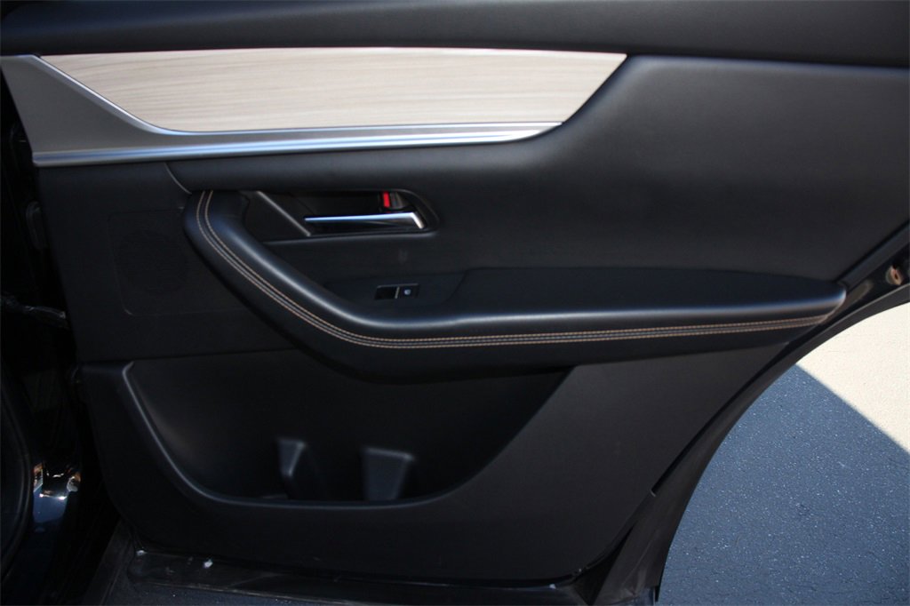 Used 2024 MAZDA CX-90 Plug-In Hybrid w/ Premium Pkg image 25