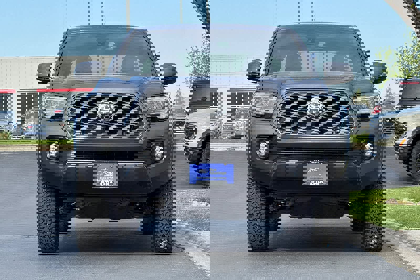 Used 2023 Toyota Tacoma TRD Off-Road AWD/4WD image 8