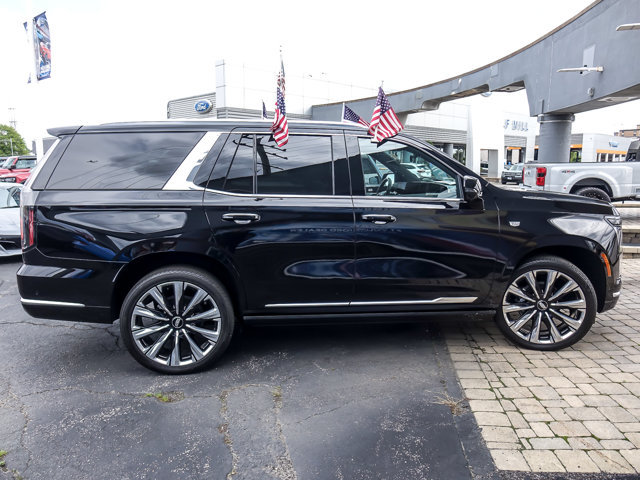 Used 2026 Cadillac Escalade Luxury w/ Touring Package AWD/4WD image 9