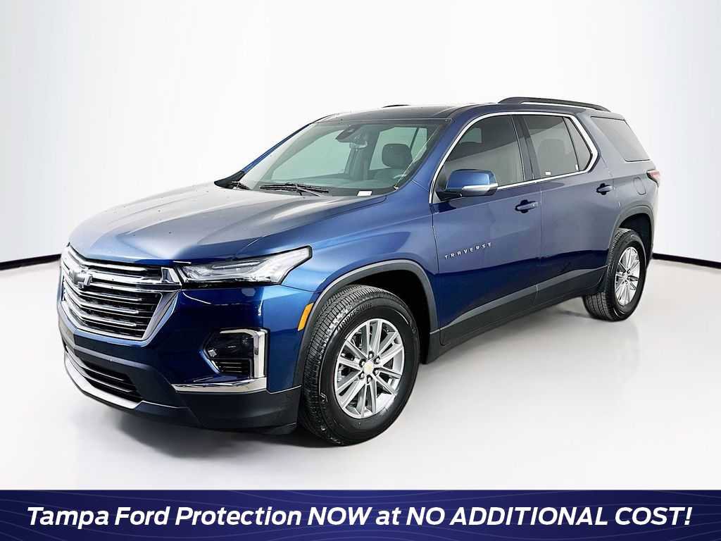 Used 2023 Chevrolet Traverse LT