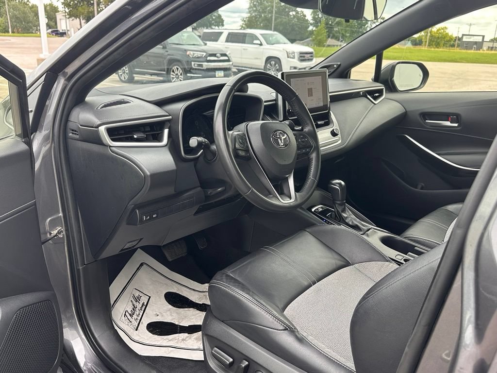 Used 2023 Toyota Corolla XSE FWD image 13