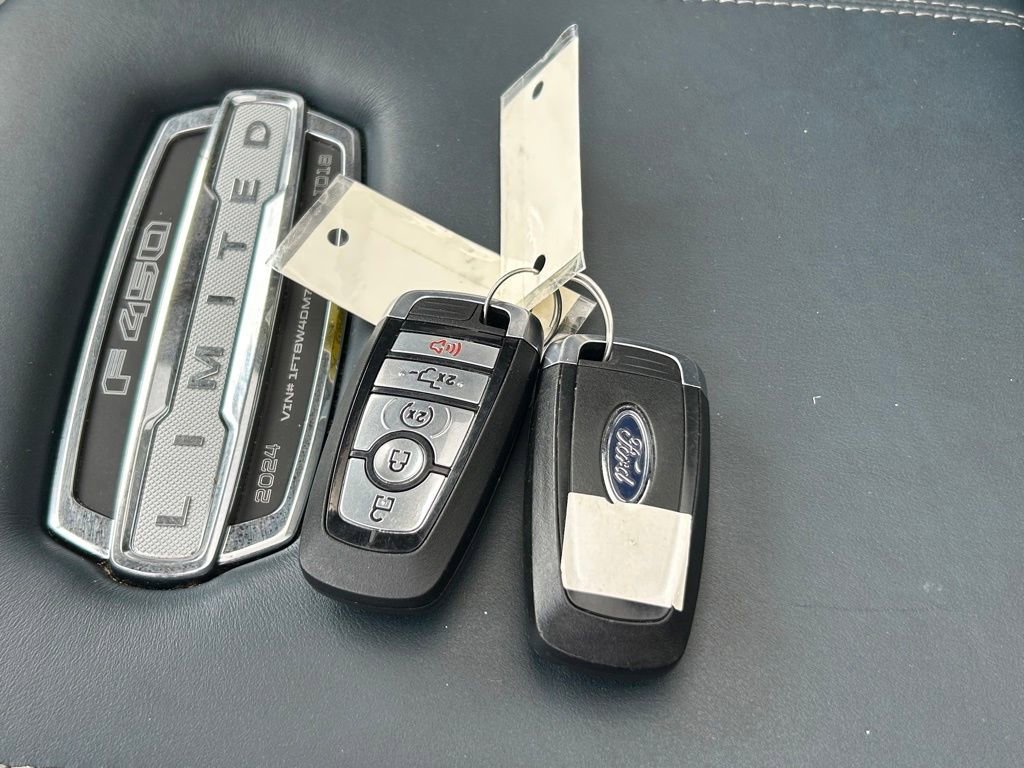 Certified 2024 Ford F450 Limited w/ FX4 Off-Road Package image 96