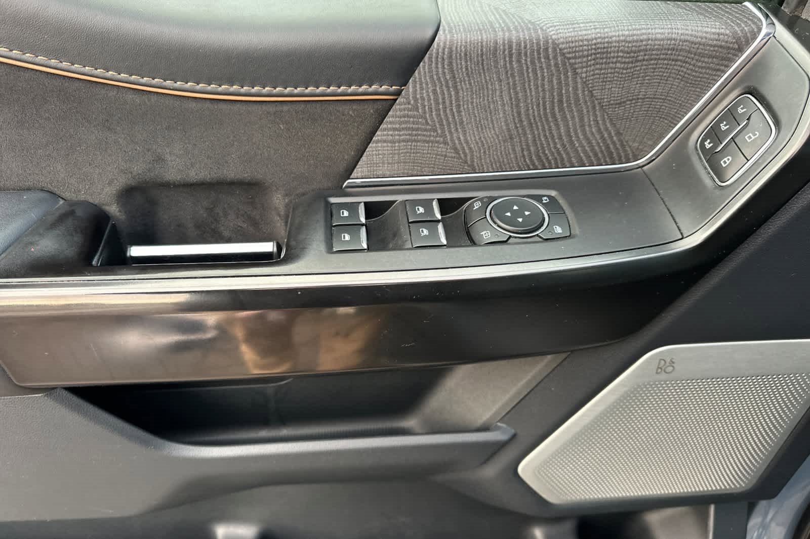 Certified 2023 Ford F150 Platinum w/ Equipment Group 701A High image 12