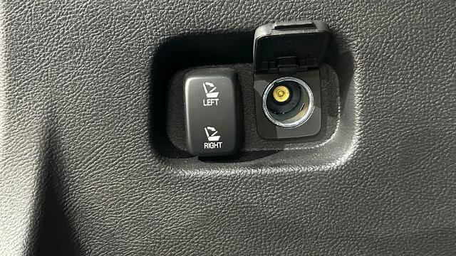 Certified 2024 Ford Edge Titanium AWD/4WD image 33