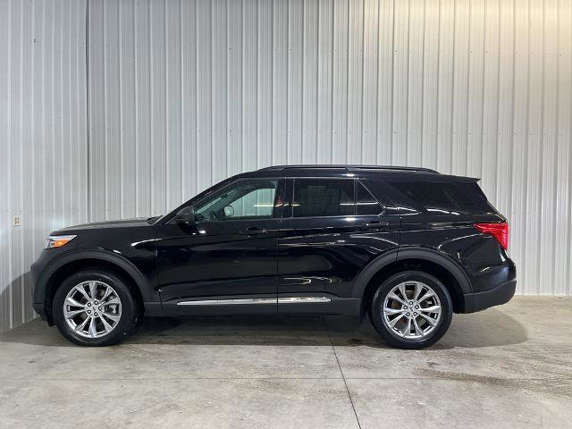 Certified 2023 Ford Explorer XLT w/ Equipment Group 202A image 5