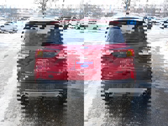 Certified 2022 Ford Escape Titanium w/ Class II Trailer Tow Package image 4