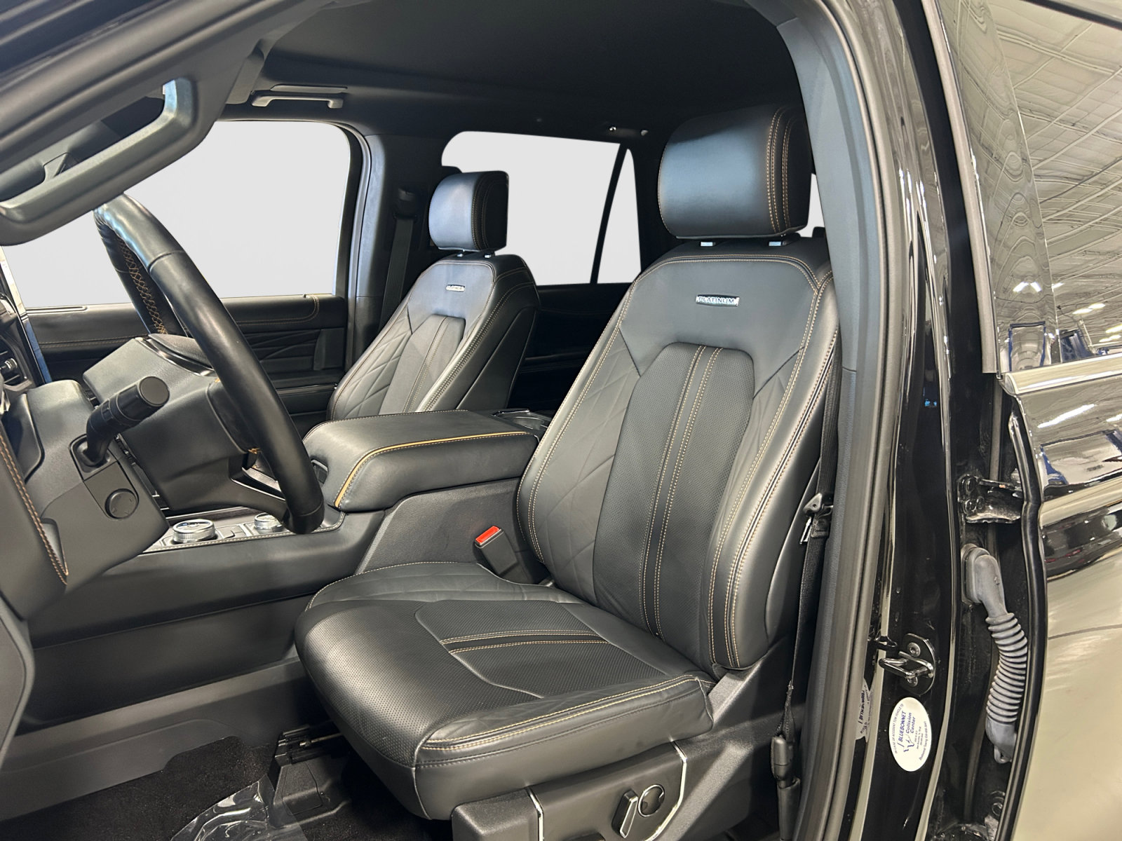 Certified 2023 Ford Expedition Max Platinum AWD/4WD image 10