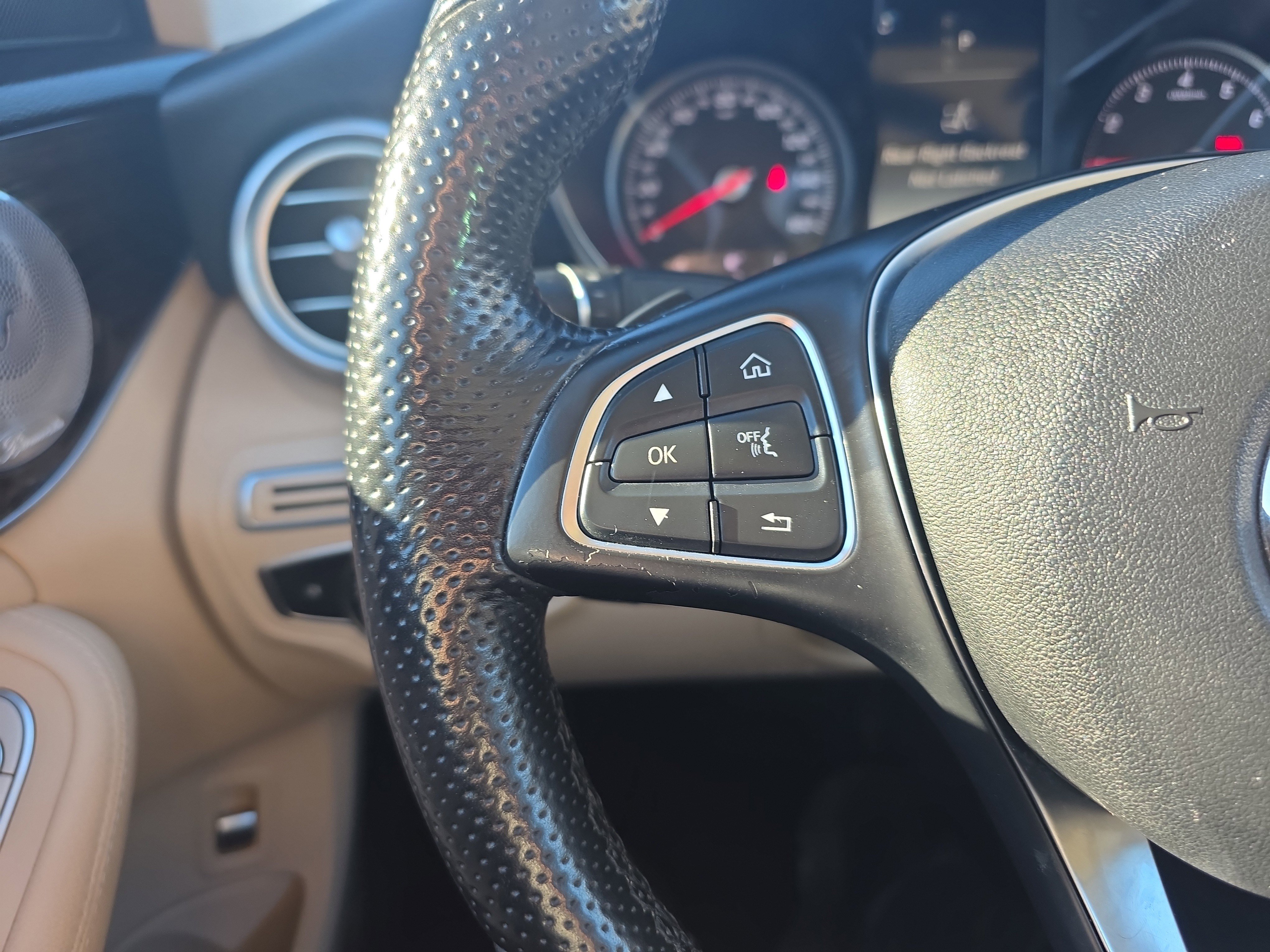 Used 2018 Mercedes-Benz C 300 4MATIC Sedan w/ Multimedia Package image 30