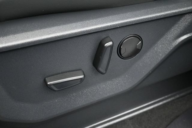 Certified 2025 Ford Expedition Active RWD image 13