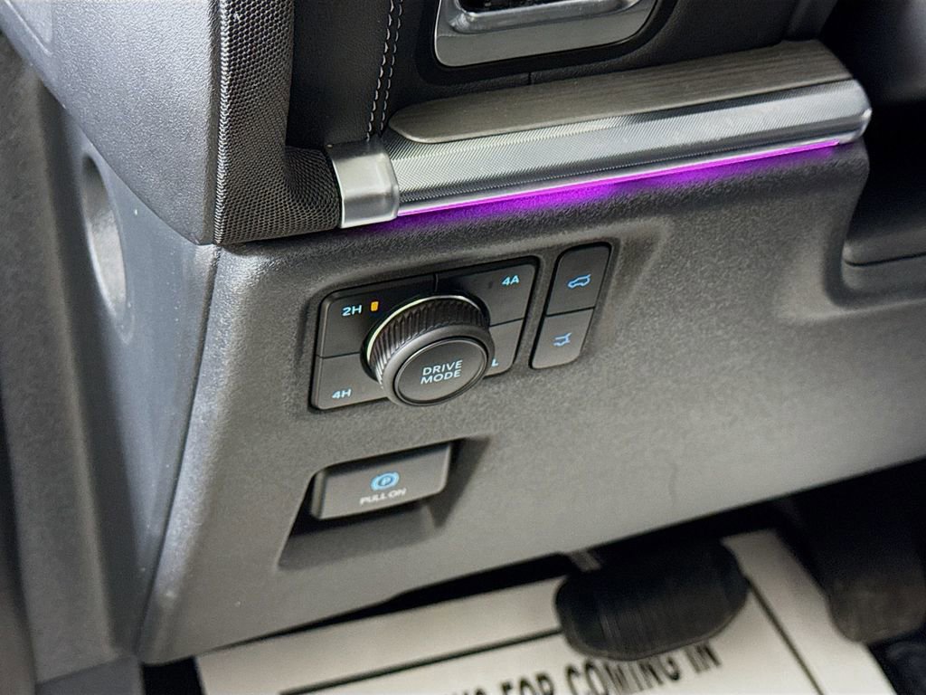 Certified 2025 Ford Expedition Max Platinum image 15