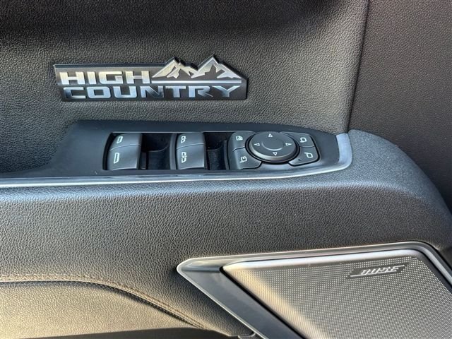 Used 2025 Chevrolet Silverado 1500 High Country w/ Z71 Off-Road Package AWD/4WD image 16