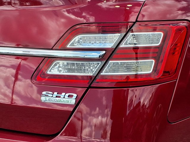 Certified 2019 Ford Taurus SHO AWD/4WD image 22