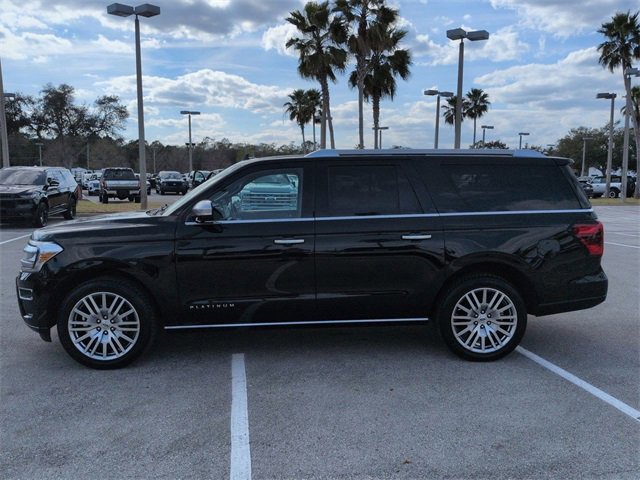 Certified 2023 Ford Expedition Max Platinum image 2