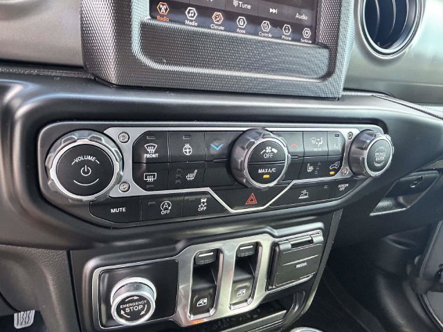 Used 2022 Jeep Wrangler Sport AWD/4WD image 30