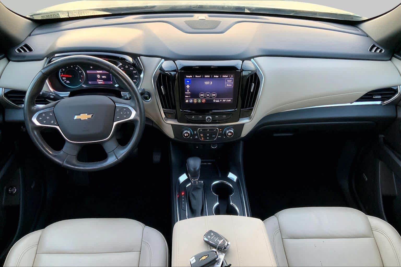 Used 2023 Chevrolet Traverse LT w/ LT Premium Package FWD image 14