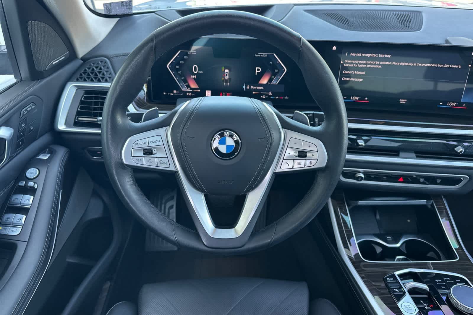 Used 2023 BMW X7 xDrive40i w/ Premium Package image 14