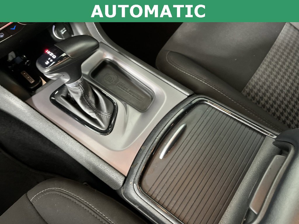 Used 2023 Dodge Charger R/T w/ Blacktop Package image 22