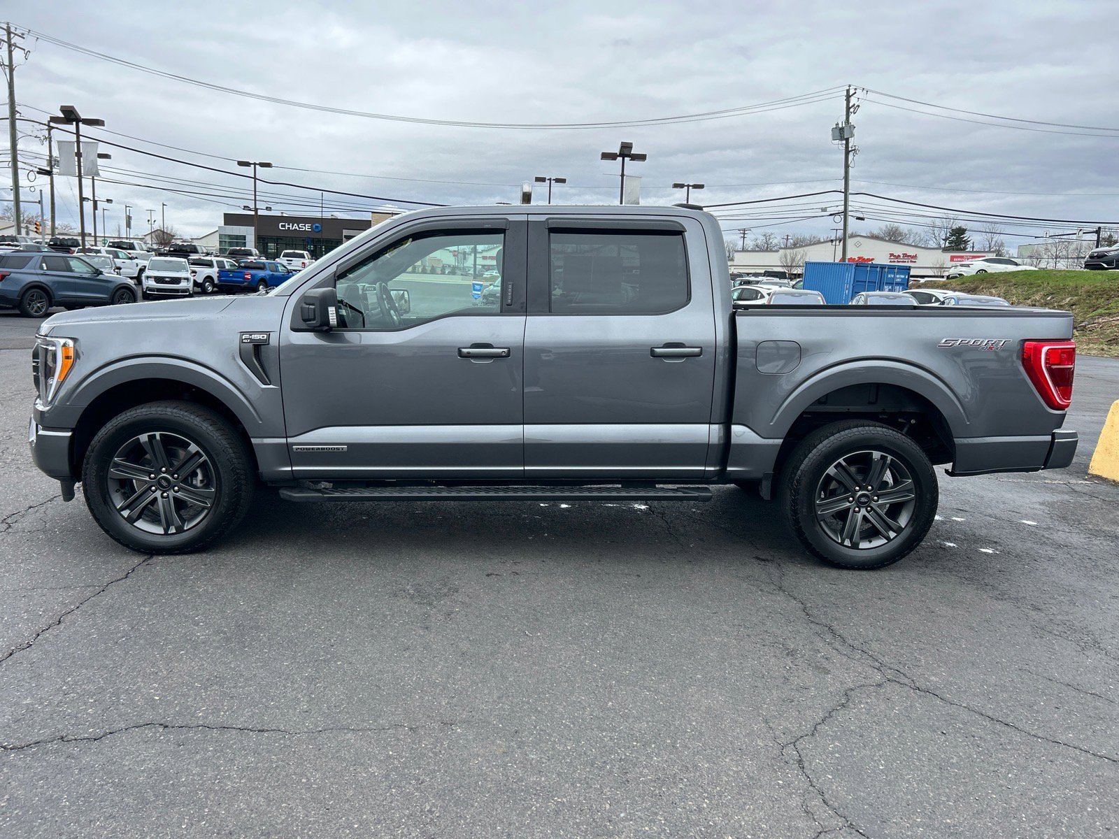 Certified 2023 Ford F150 XLT w/ Equipment Group 302A High image 4