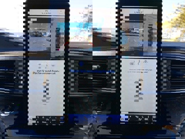 Certified 2021 Ford Explorer Platinum w/ Equipment Group 601A image 20