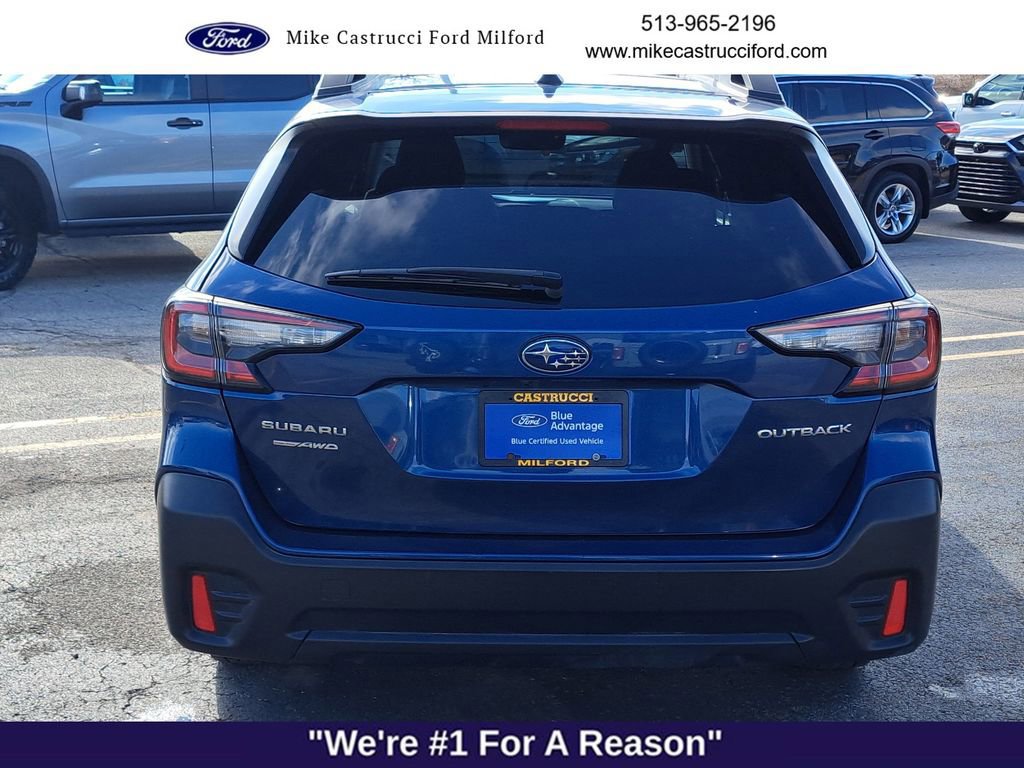 Used 2022 Subaru Outback Premium image 3