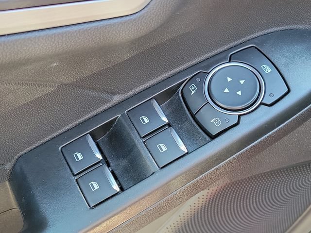 Certified 2025 Ford Escape Platinum AWD/4WD image 19