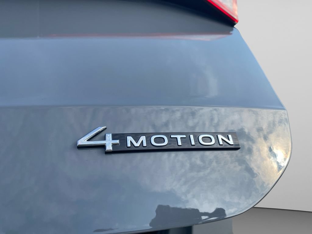 Used 2022 Volkswagen Taos SE AWD/4WD image 17
