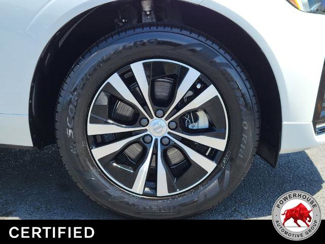 Used 2024 Volvo XC60 B5 Core AWD/4WD image 12
