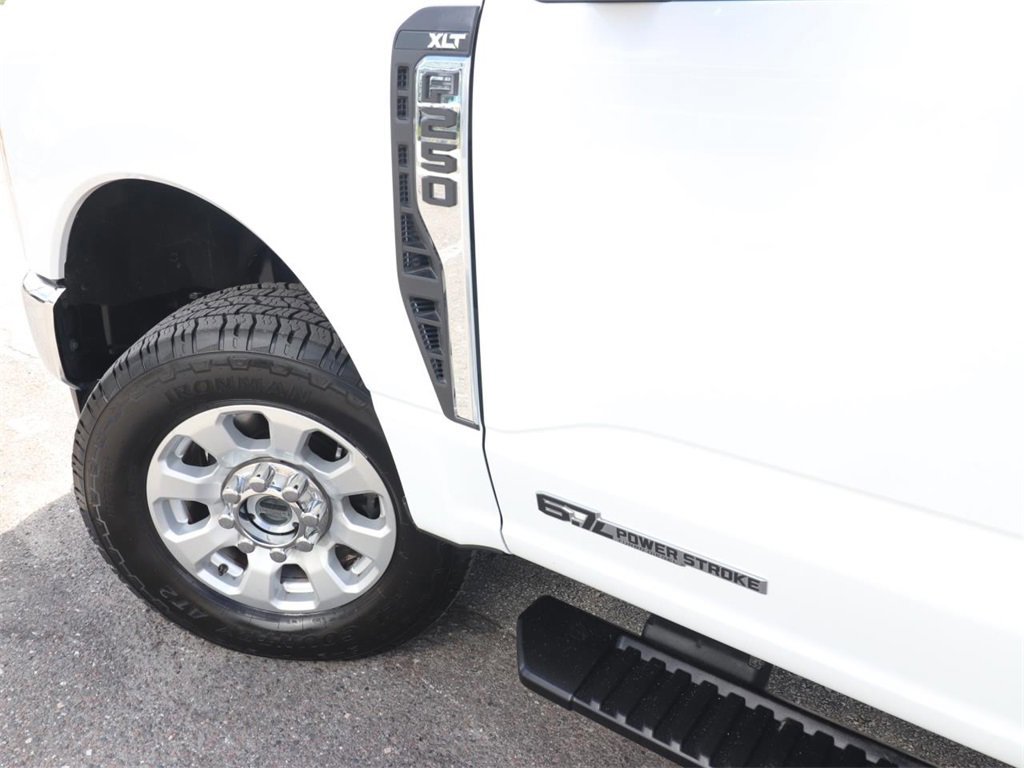 Certified 2024 Ford F250 XLT image 9