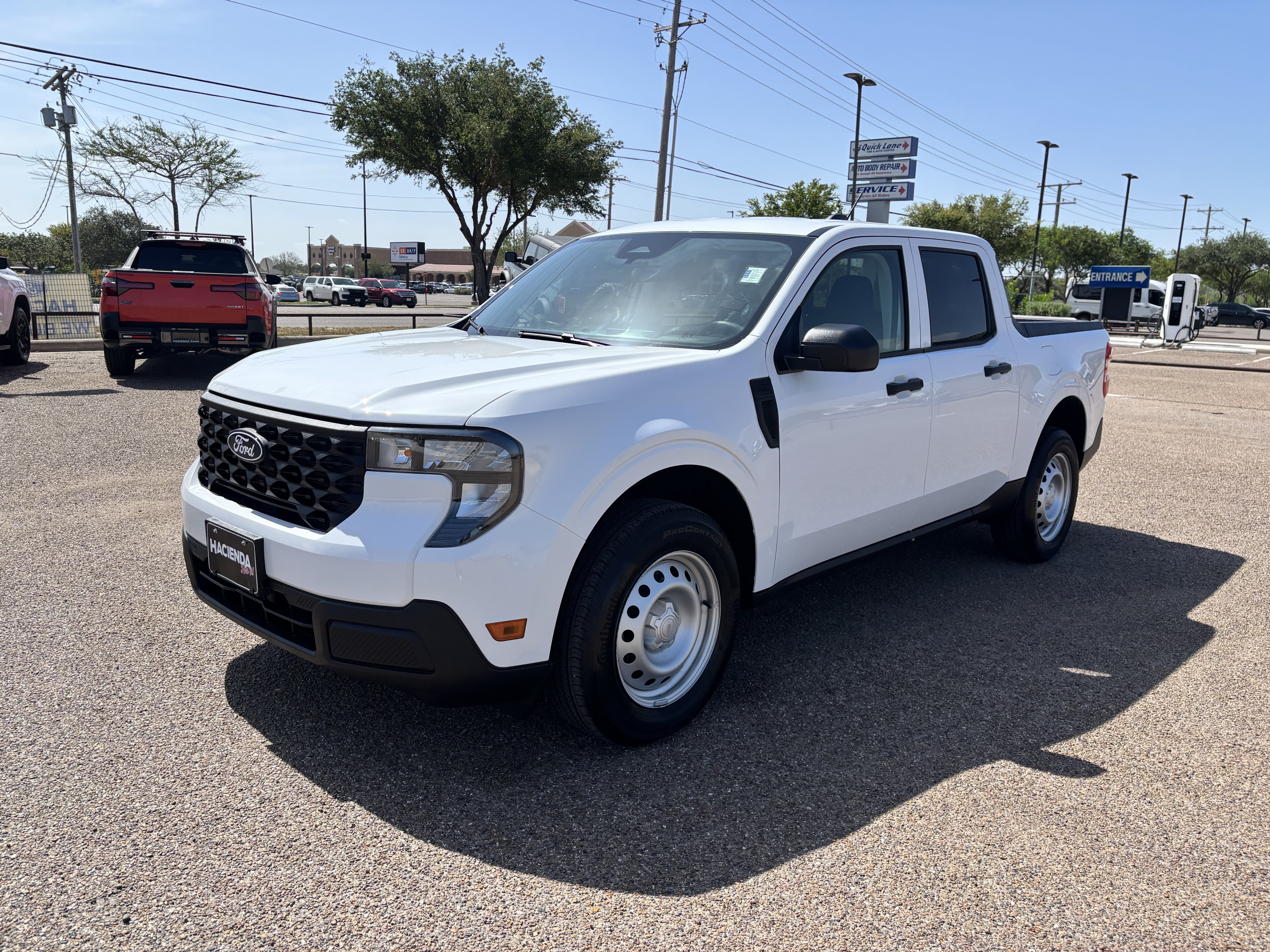 Certified 2025 Ford Maverick XL