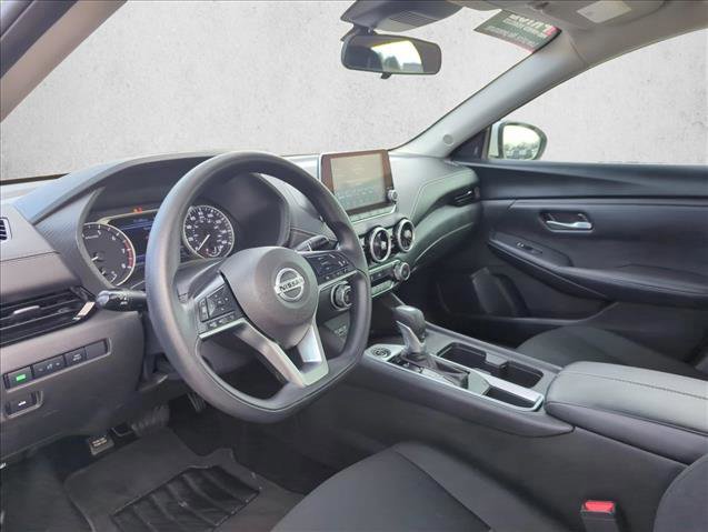 Used 2023 Nissan Sentra SV image 11