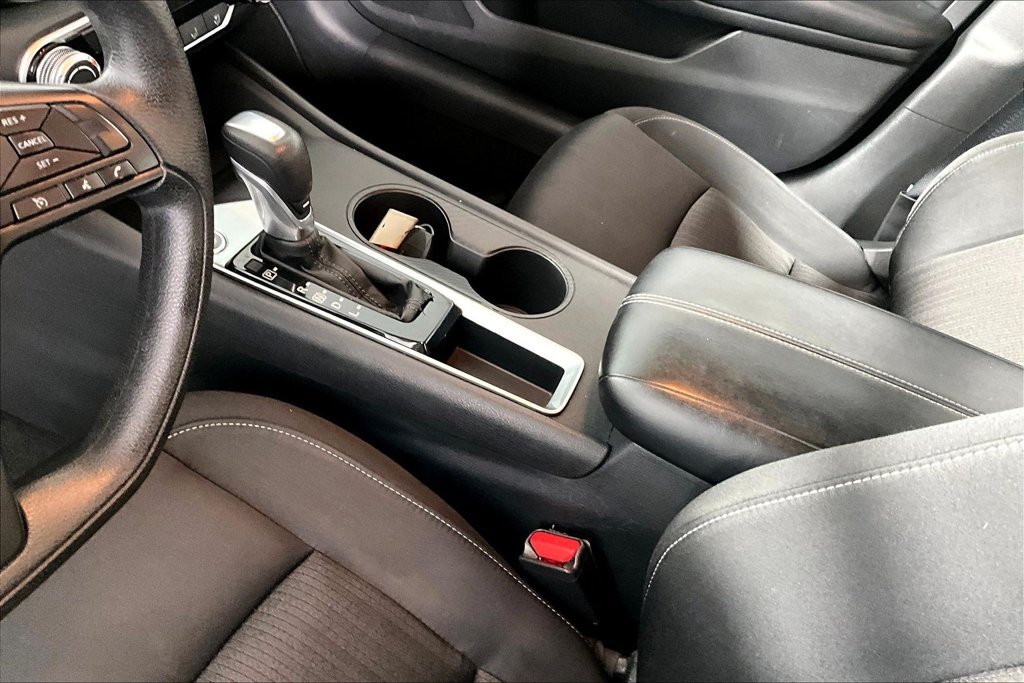 Used 2024 Nissan Altima 2.5 S FWD image 17
