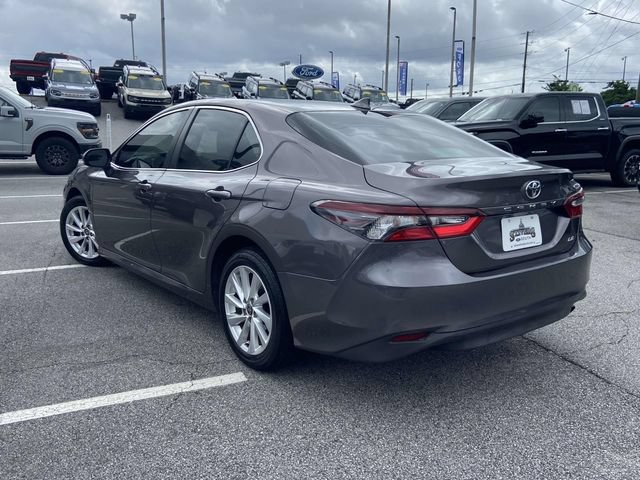 Used 2023 Toyota Camry LE FWD image 5