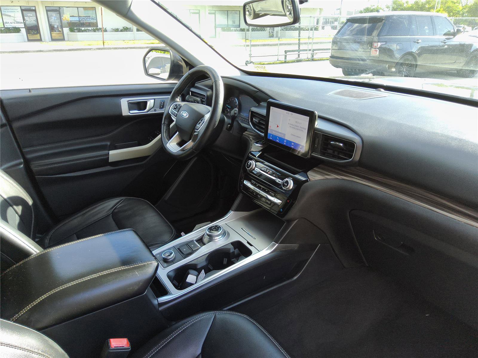 Certified 2021 Ford Explorer Limited AWD/4WD image 28