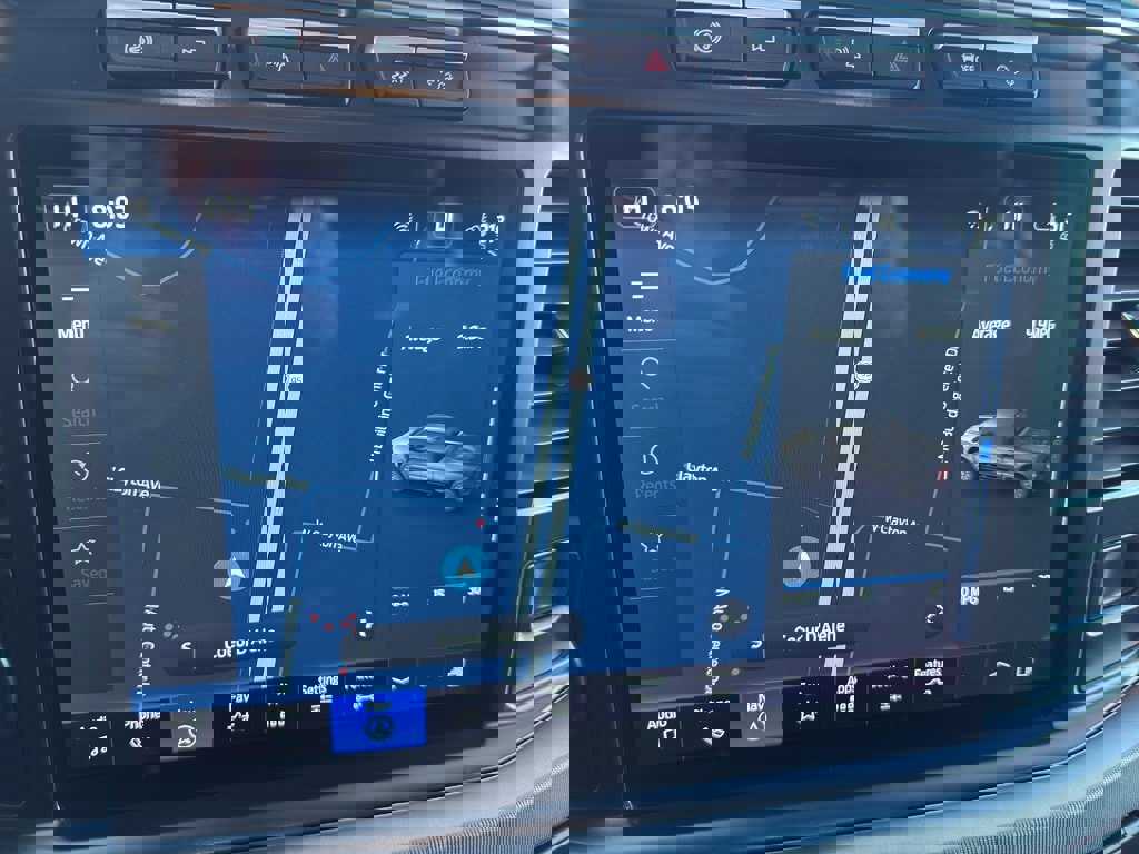 Certified 2024 Ford F450 Platinum w/ FX4 Off-Road Package image 30