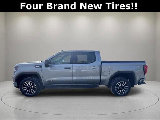 Used 2023 GMC Sierra 1500 AT4 w/ AT4 Premium Package image 6