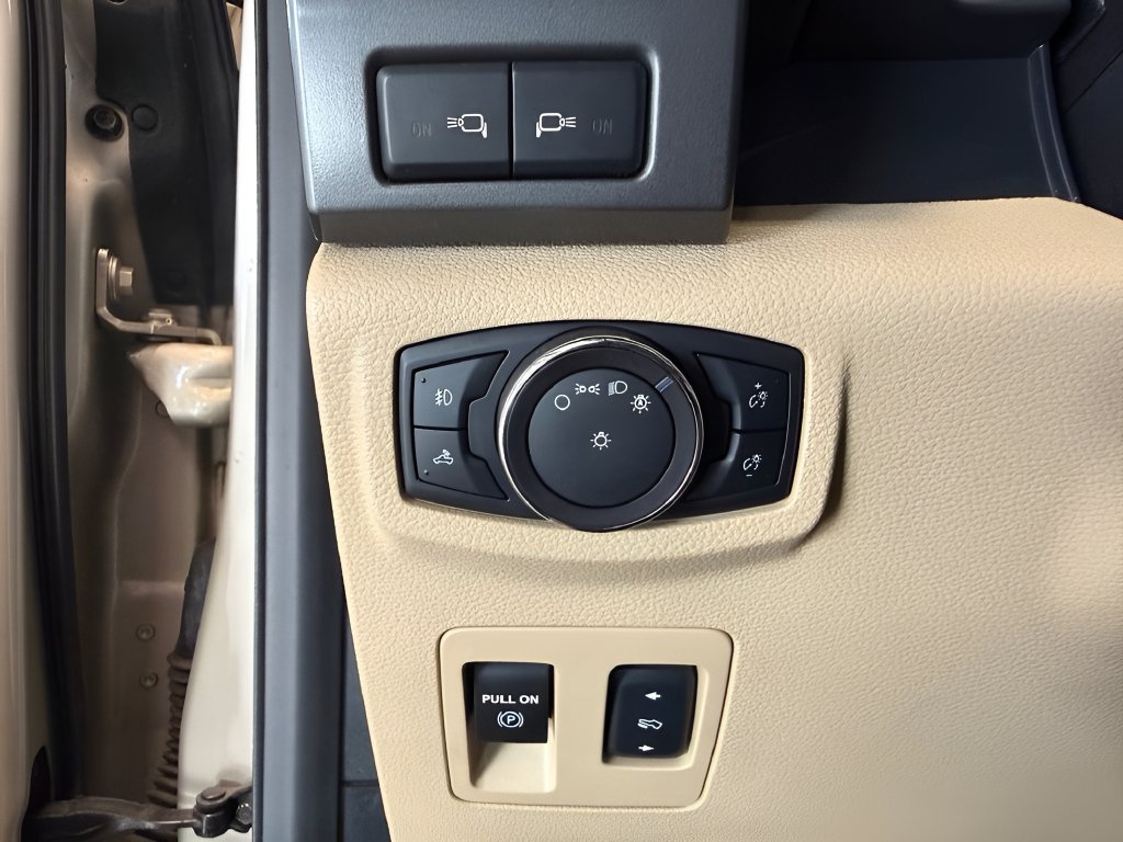 Certified 2018 Ford F150 XLT w/ Equipment Group 302A Luxury AWD/4WD image 16