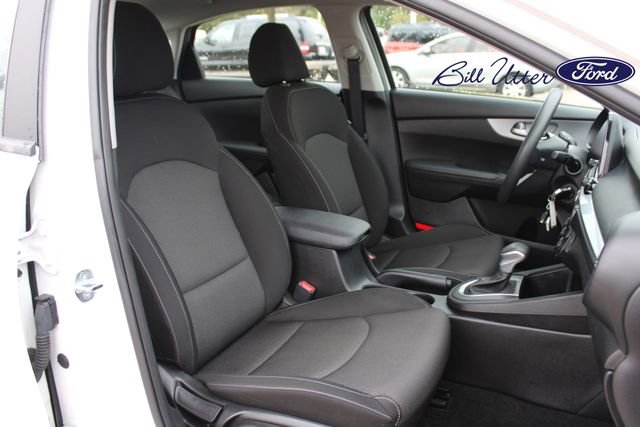 Used 2023 Kia Forte LXS image 11