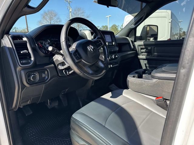 Used 2023 RAM 4500 Tradesman w/ Chrome Appearance Group image 16