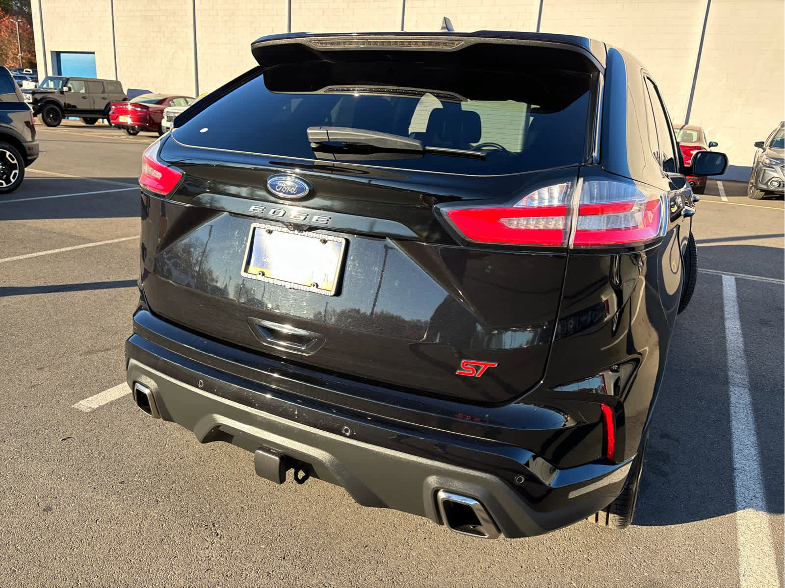 Certified 2022 Ford Edge ST image 4