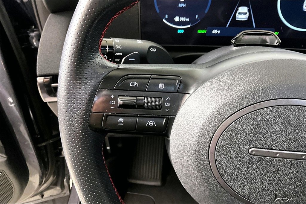 Used 2025 Hyundai Tucson N Line image 14