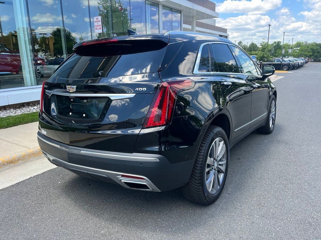Used 2021 Cadillac XT5 Premium Luxury w/ Platinum Package FWD image 9